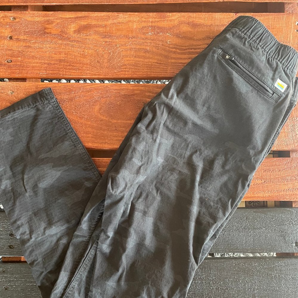 Vuori Ripstop Camo Pants